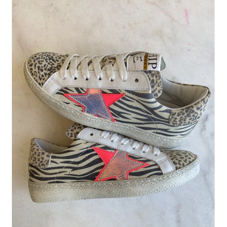 Hip style sneaker