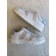 Hip sneaker
