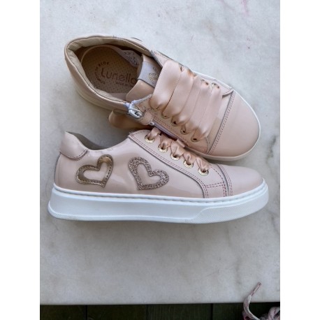 Lunella sneaker