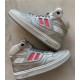 Hip sneaker