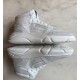Hip sneaker