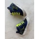 Lunella sneaker
