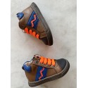 Lunella sneaker