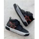Lunella sneaker