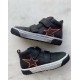 Lunella sneaker
