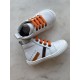 Lunella sneaker