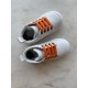 Lunella sneaker