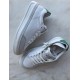 Hip sneaker