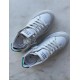 Hip sneaker