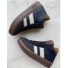 Hip sneaker