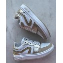 Hip sneaker