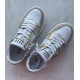 Hip sneaker
