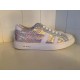 Hip sneaker